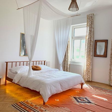 Bamboo City Apartment : A Cozy Family Haven In Vienna'S 9Th District المظهر الخارجي الصورة