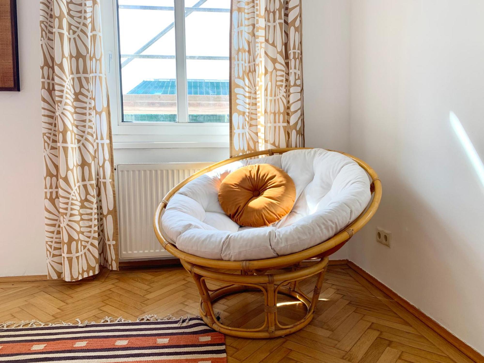 Bamboo City Apartment : A Cozy Family Haven In Vienna'S 9Th District المظهر الخارجي الصورة